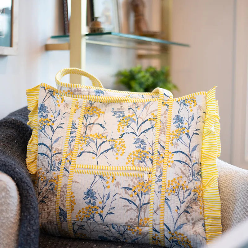 The Frill Tote
